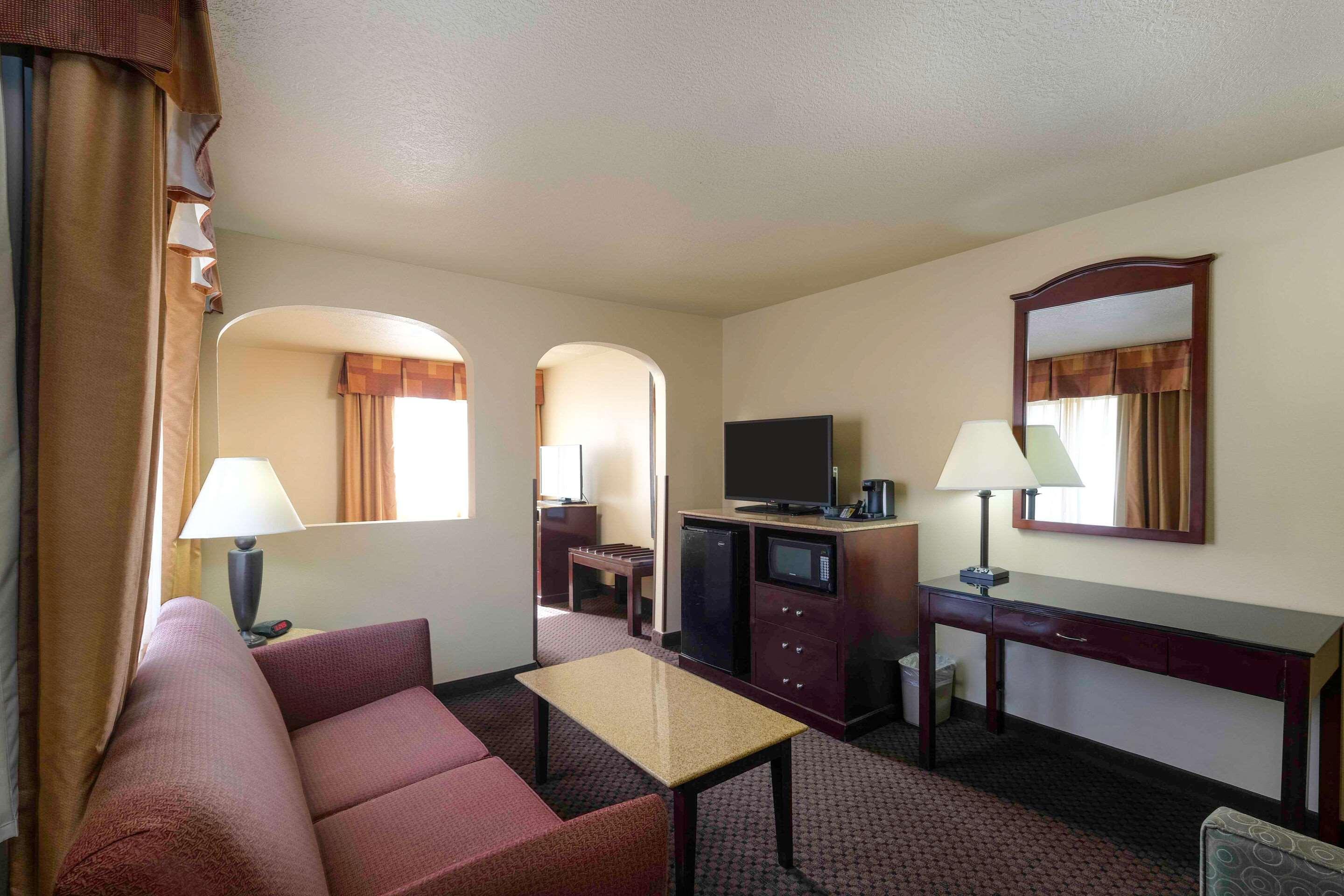 Quality Inn Silver City Dış mekan fotoğraf